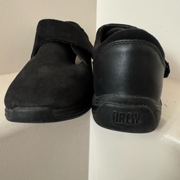 Drew Vionic Orthopaedic Shoe Velcro Strap black vegan leather/suede Like new sz7 - Picture 5 of 7